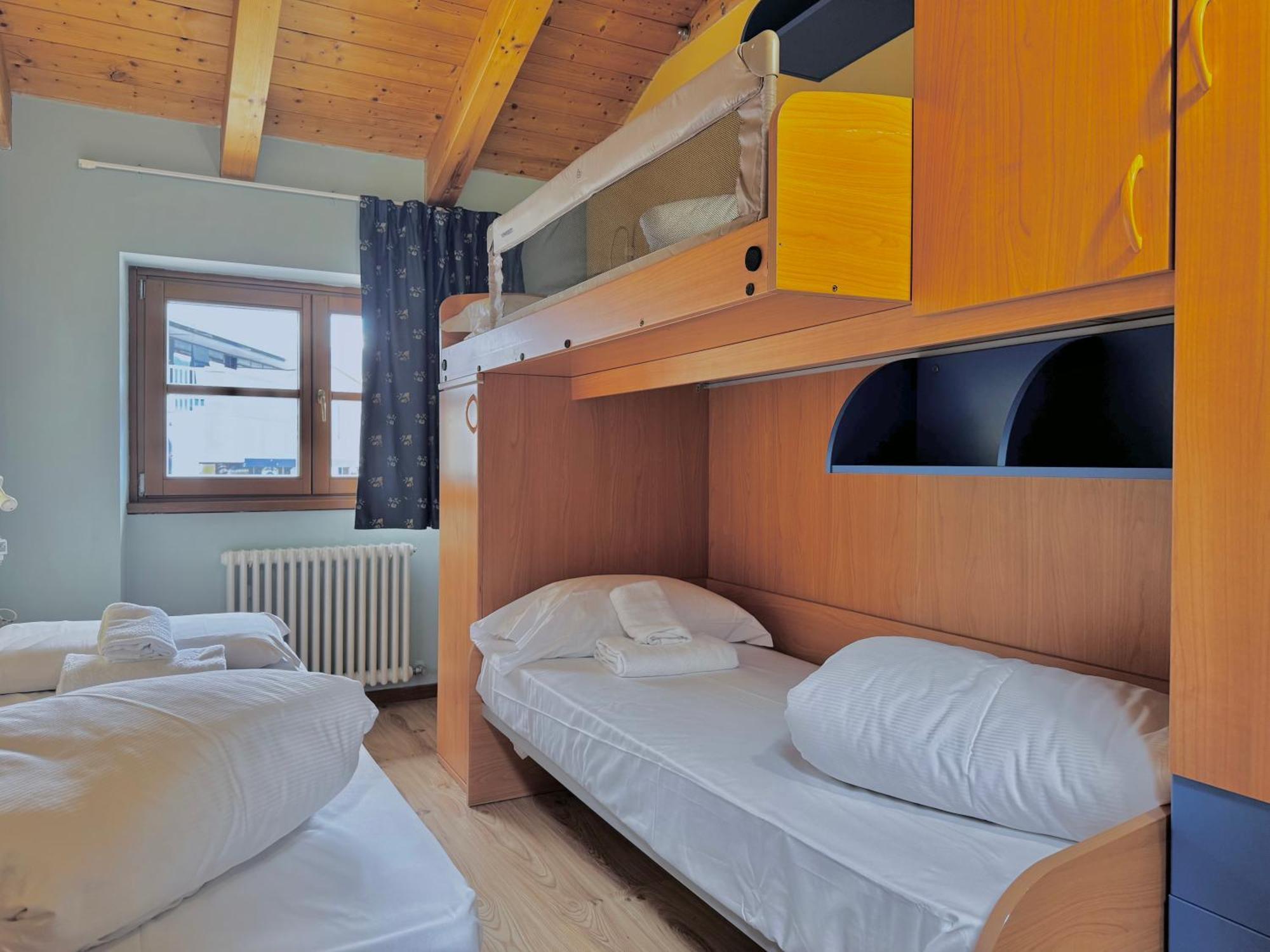 Sweet Spot Aparthotel Riva del Garda Exteriör bild