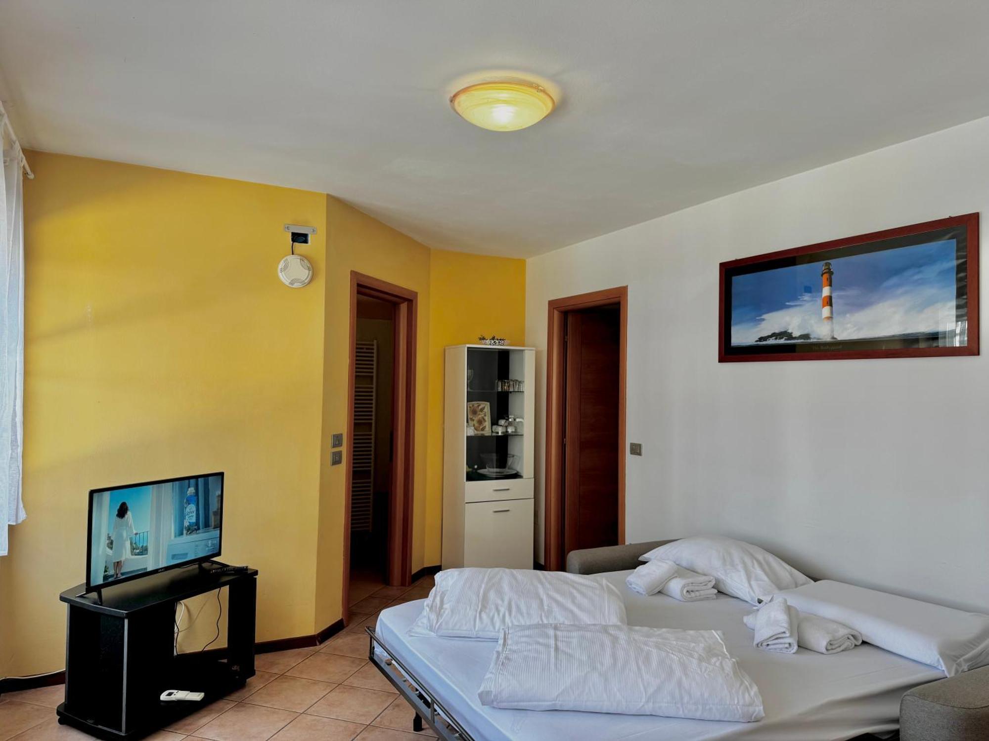 Sweet Spot Aparthotel Riva del Garda Exteriör bild