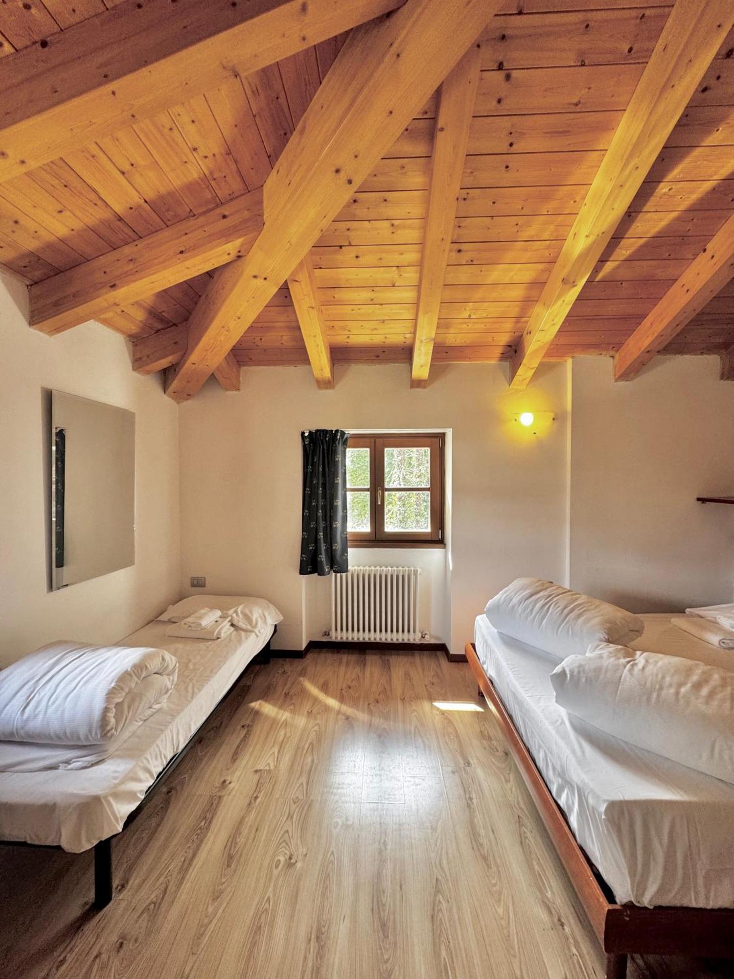 Sweet Spot Aparthotel Riva del Garda Exteriör bild